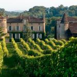Le Château de Maniban, vu des vignes