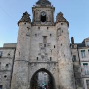 La porte de la grosse horloge