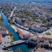 Le marché flottant de l’Isle sur la Sorgue