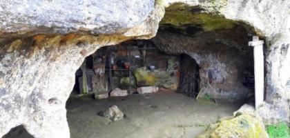 La grotte de Commarque