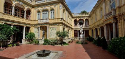 L'Hôtel Pams